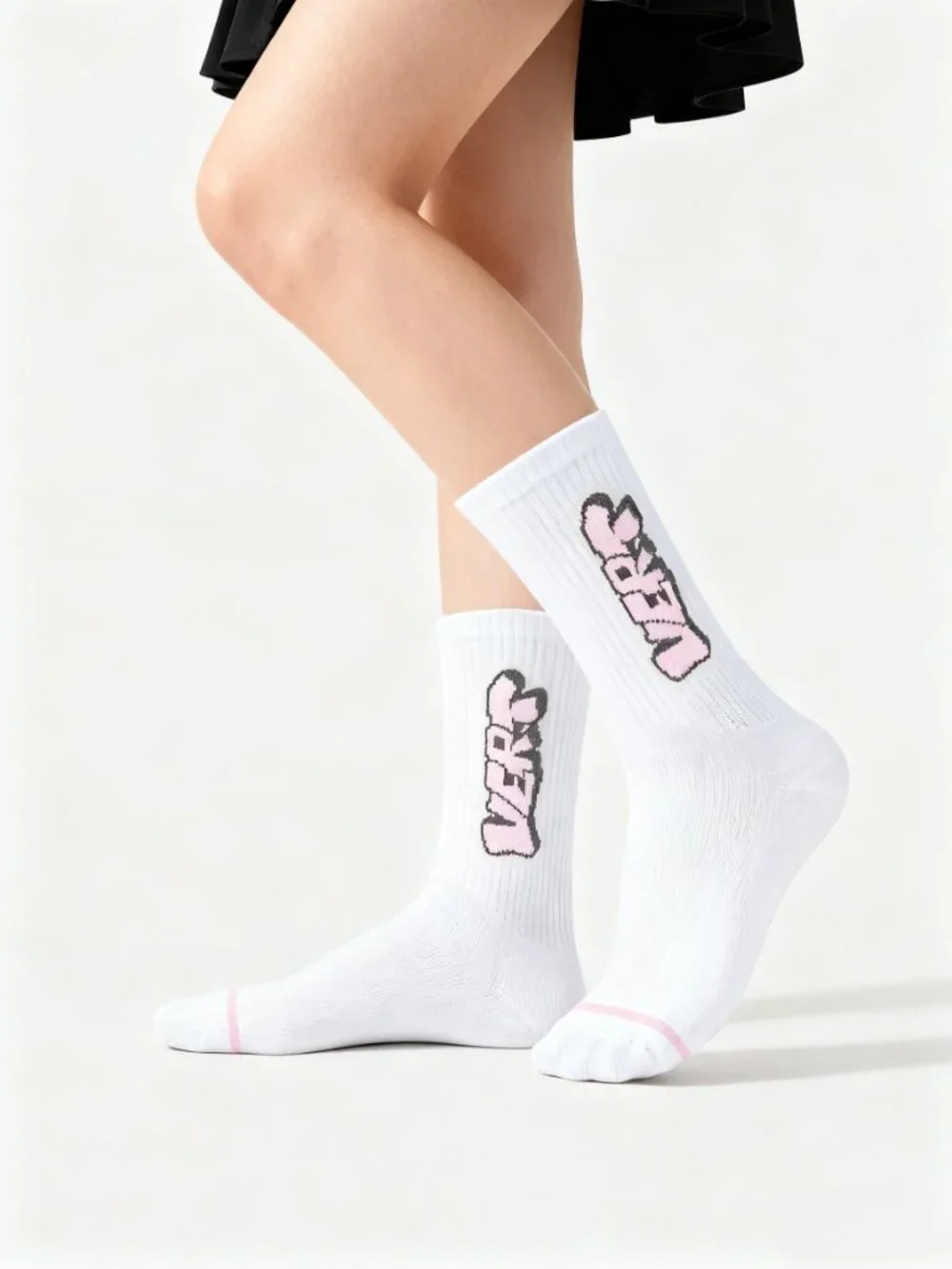 3 PACK Women’s White Cotton Anti-Odor Athletic Crew Socks Size 6–9 Pink Graphic
